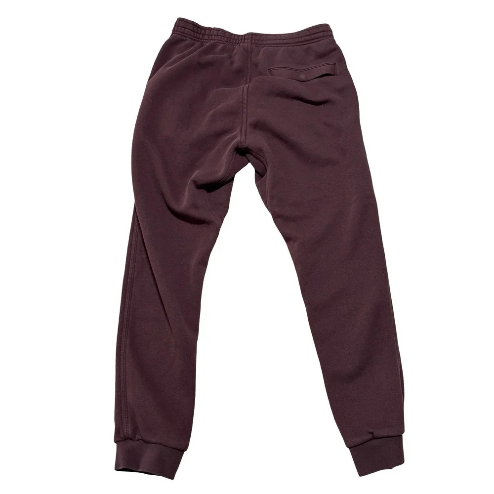 Nike Sportswear Men's Embroidered Logo Sweatpants Burgundy Size Medium 28 x 28